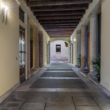 Palazzo Cavalli Pasquini Verona Exterior photo